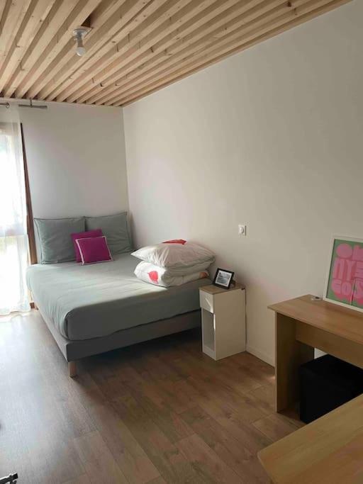 Prego , Cosy Flat Next To Disneylandparis ฌองเตอลูป์อองบรี ภายนอก รูปภาพ