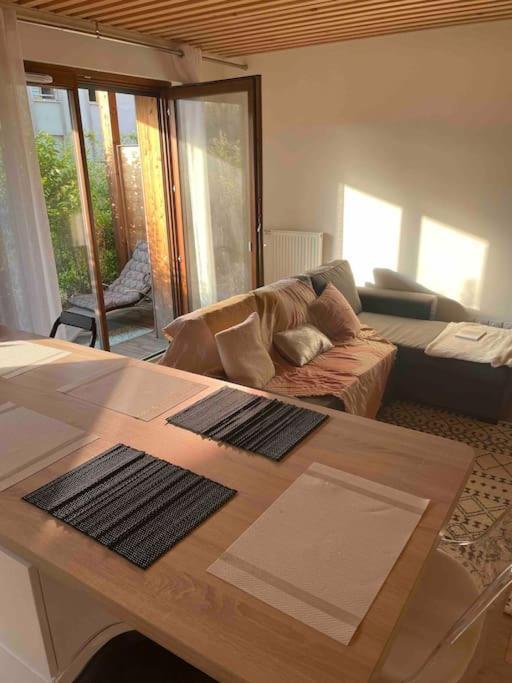 Prego , Cosy Flat Next To Disneylandparis ฌองเตอลูป์อองบรี ภายนอก รูปภาพ